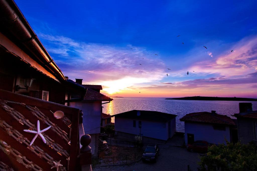 Hotel Albatros Old Town Sozopol Quarto foto